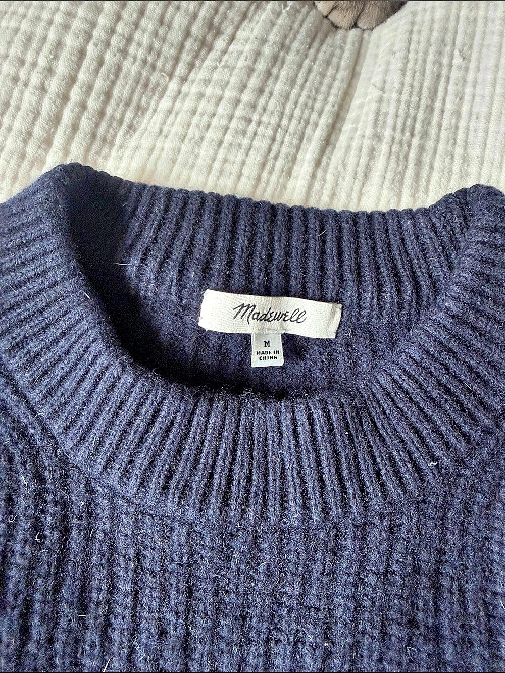 Madewell Ribbed Crewneck Wool Sweater Size Medium - Picture 2 of 4